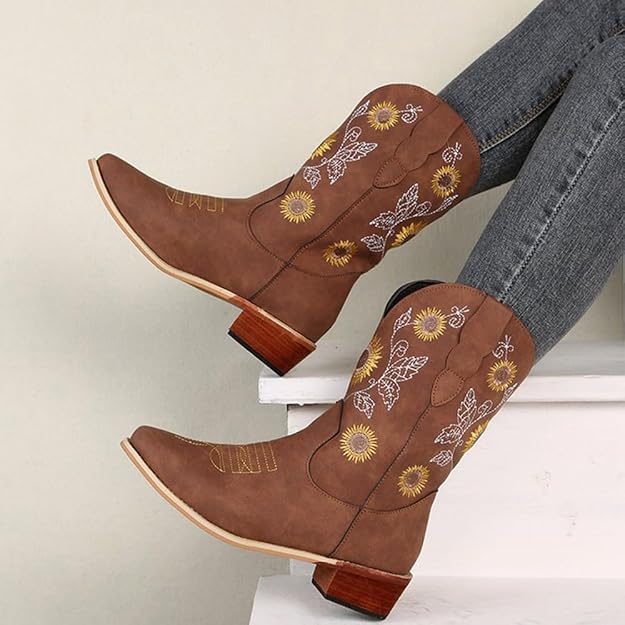 Women's Knee High Cowgirl Boots | Heeled Western Embroidered-Levorel