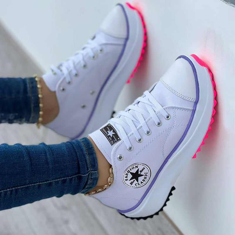 Women's Casual Sneakers | Comfortable Lace-up Design