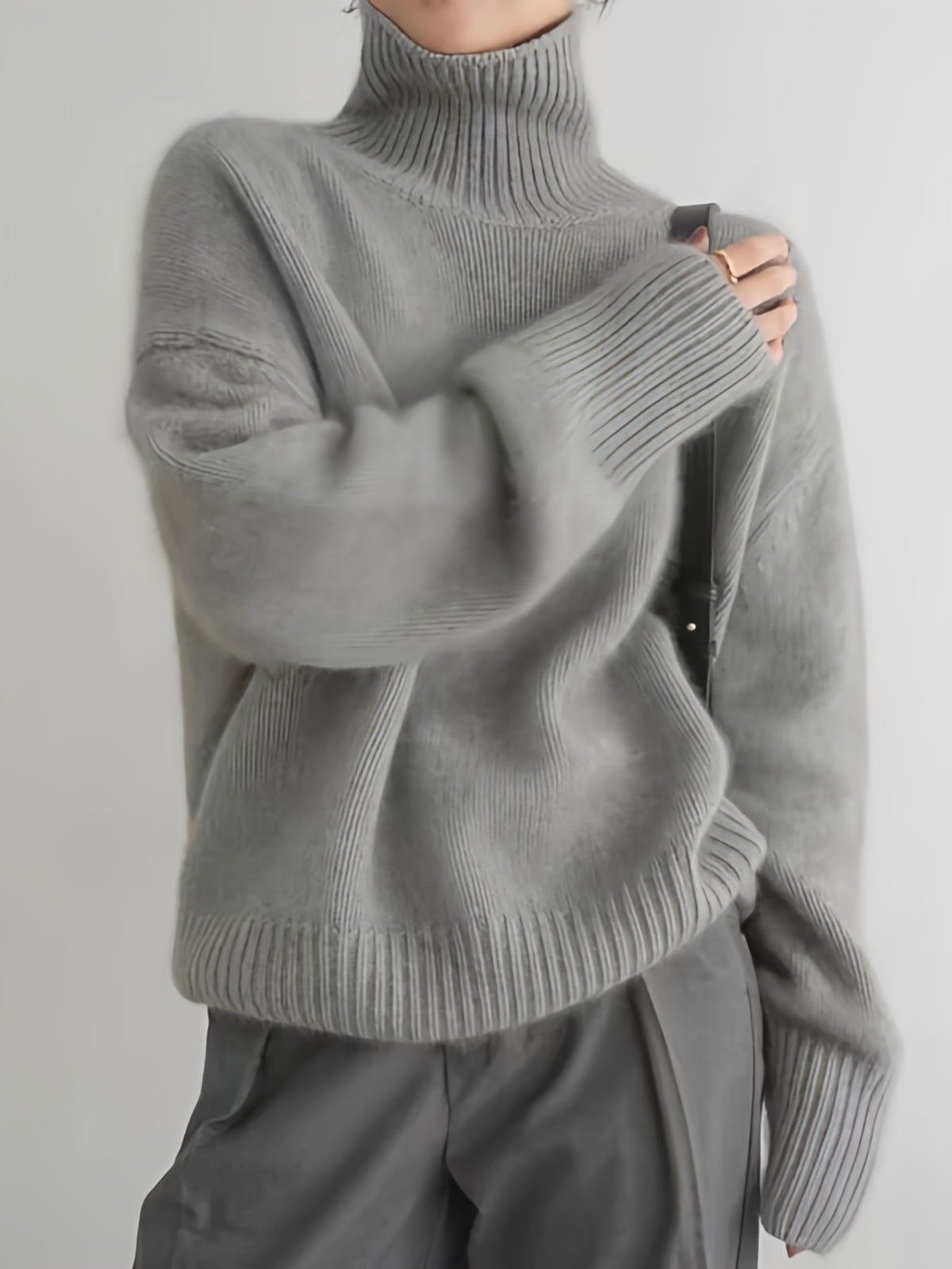 Women’s Oversized Turtleneck Knit Sweater | Chunky Jumper