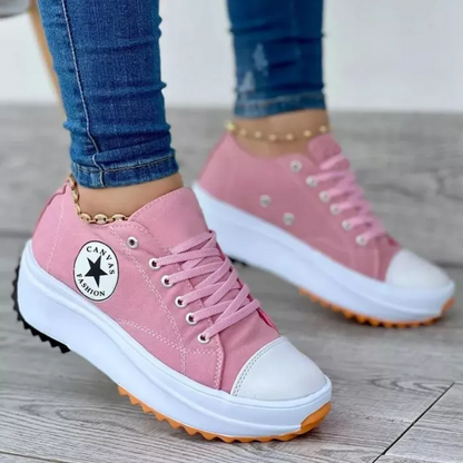 Women's Casual Sneakers | Comfortable Lace-up Design