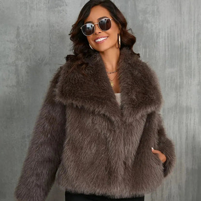 Macy | Luxuriöse Kunstfell-Jacke – Stilvoll, Kuschelig und Zeitlos - Image 4