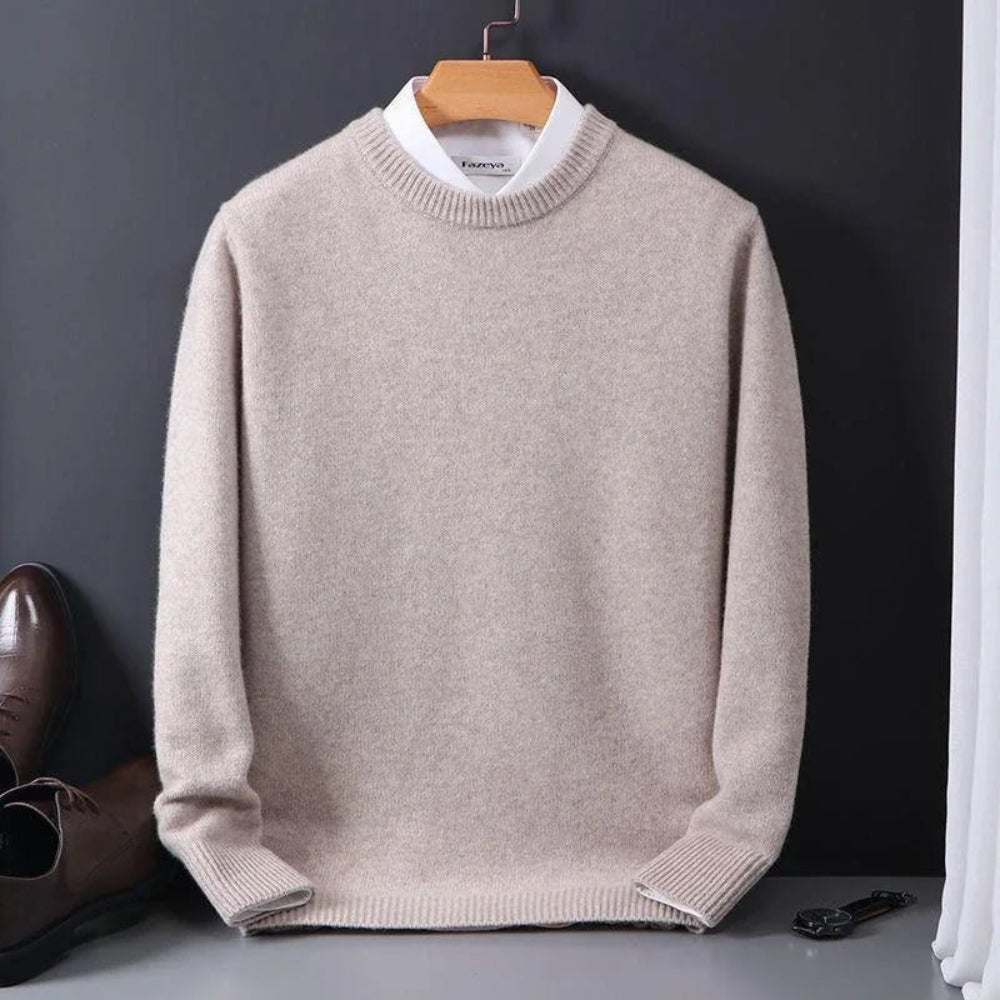 Luxurious Cashmere Sweater Soft Classic Design for All Occasions 10