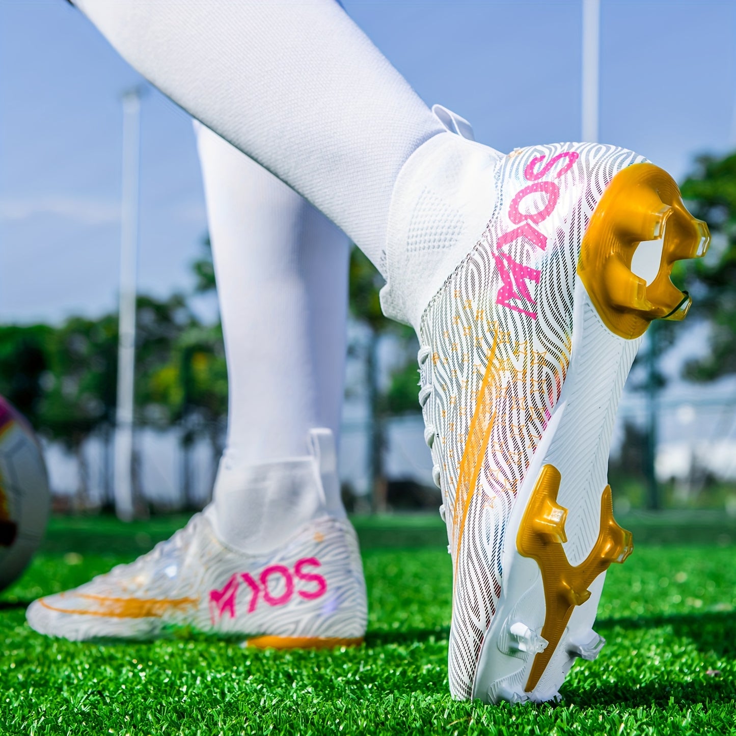 Men's Grip Football Boots | Lightweight Compression Fit-Levorel