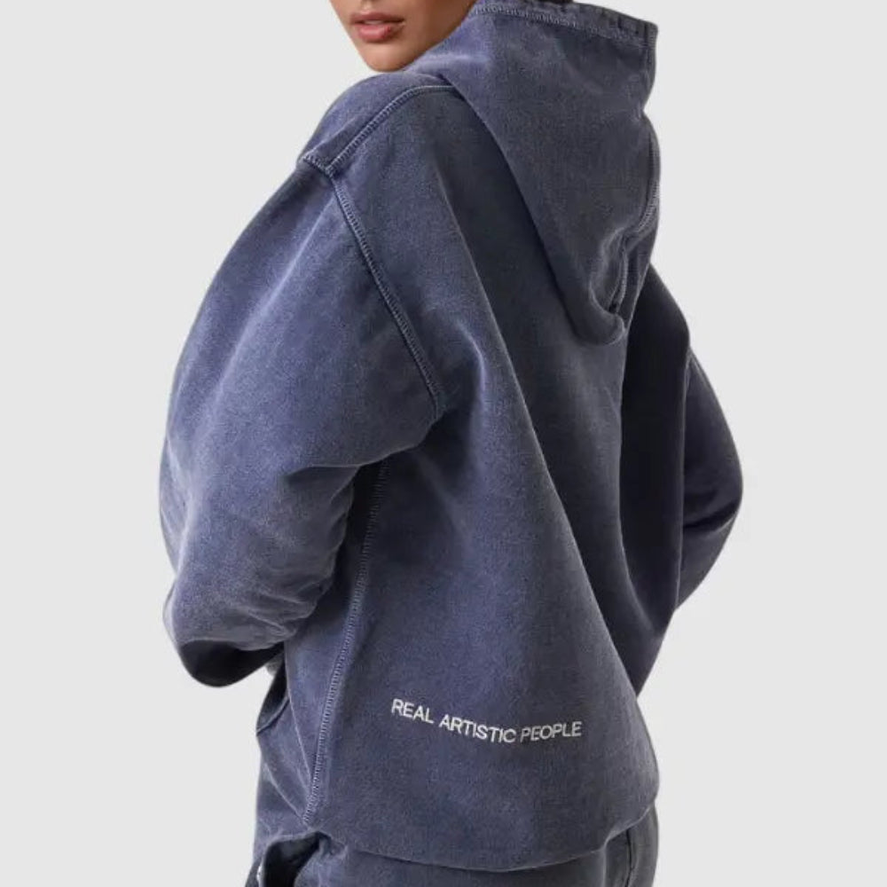 Sabina | Bequemer Hoodie mit Modernem Culture-Design – Stil und Komfort vereint - Image 2