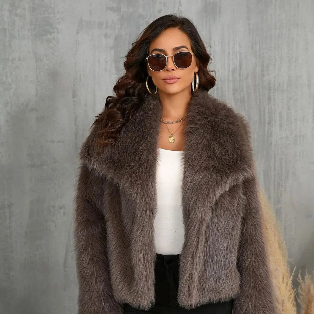 Macy | Luxuriöse Kunstfell-Jacke – Stilvoll, Kuschelig und Zeitlos - Image 5