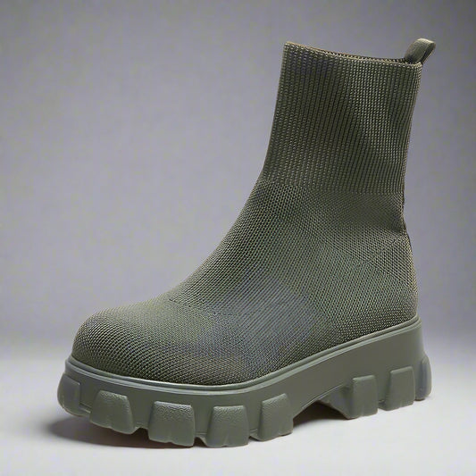 Women’s Platform Ankle Boots | Slip On Grip Sole-Levorel