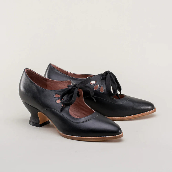 Women's Vintage Leather Heels | Low Block Heel Lace-Up